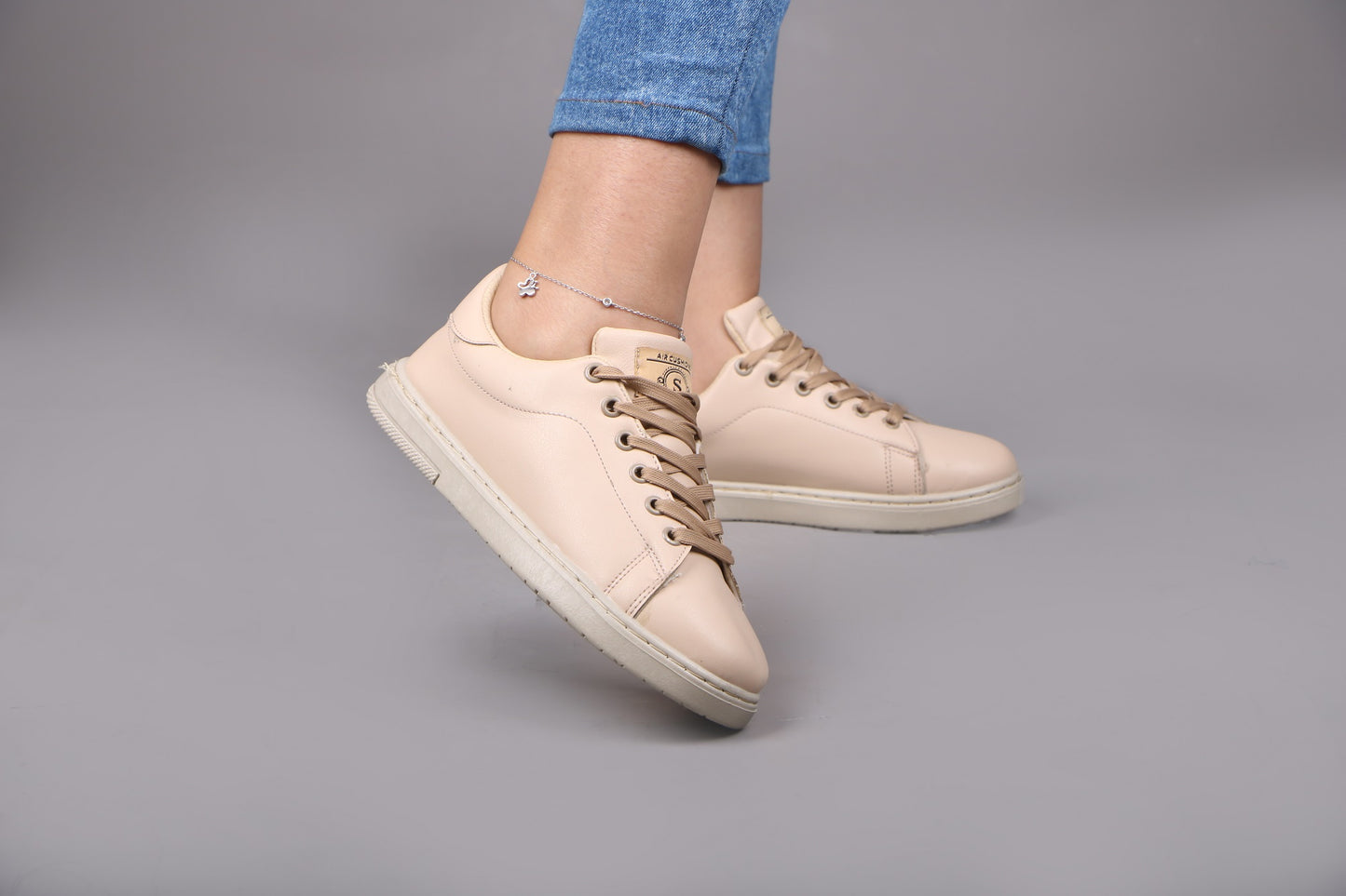 Women's Sneakers 4019