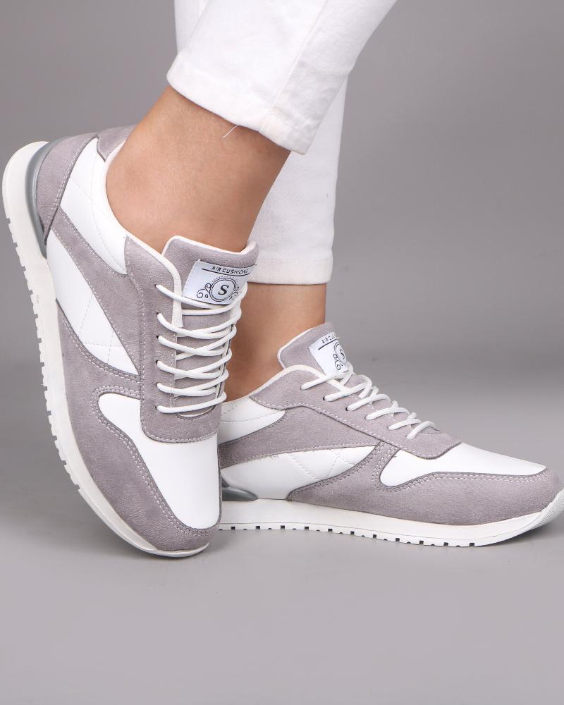 Women's Sneaker 468