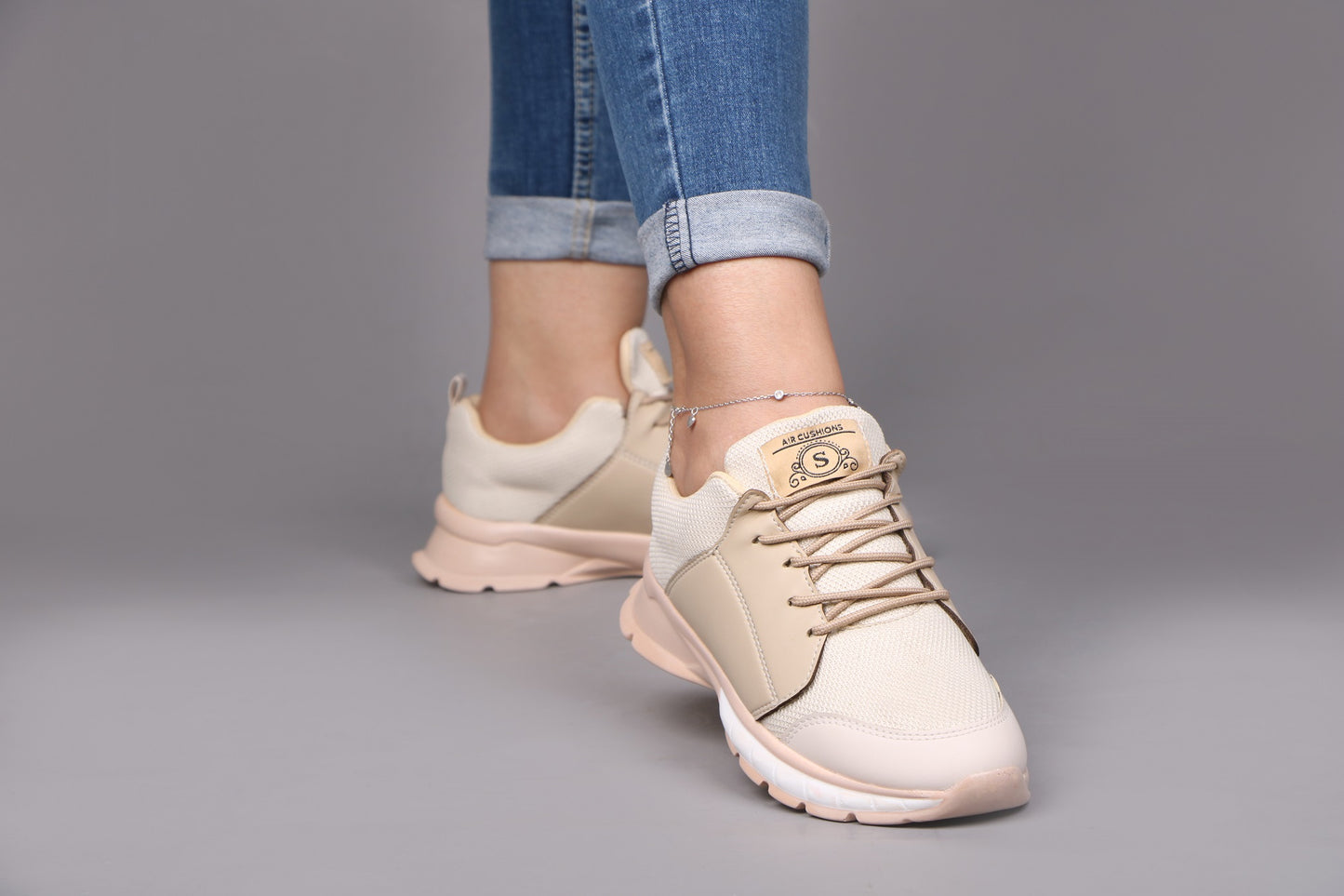 Women's Sneaker - 4021