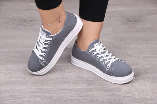 Women's Sneakers - 4052