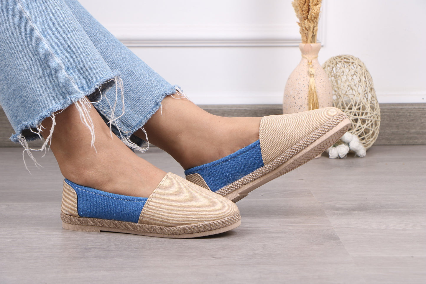 Women's Loafer 4083