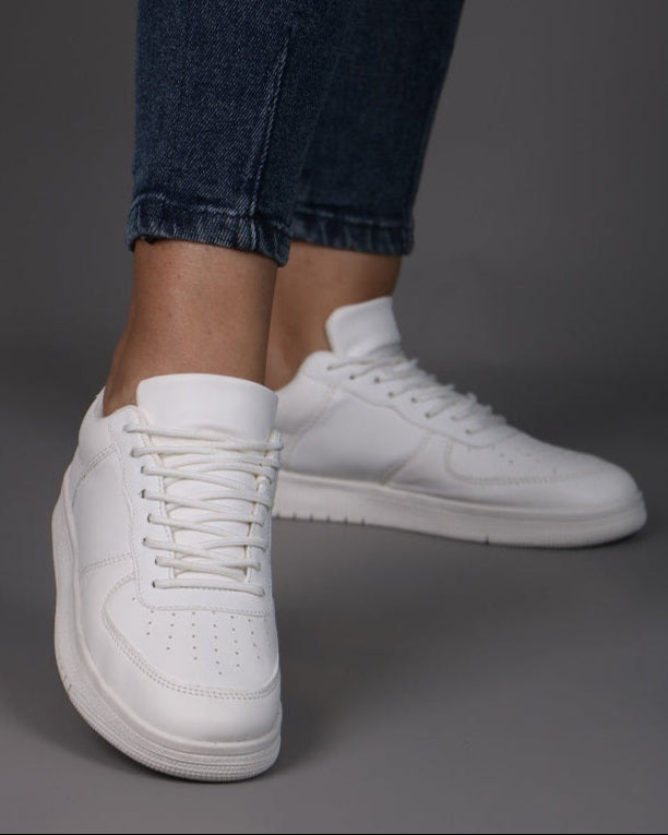 Women's Sneaker - 4140